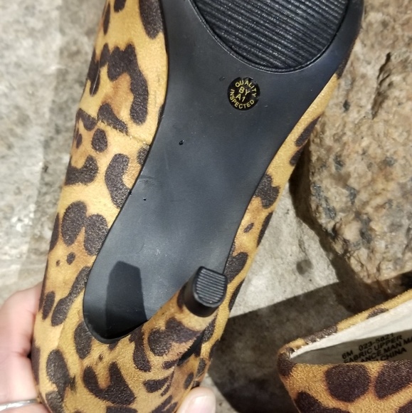 ANIMAL PRINT HEELS - Picture 5 of 5